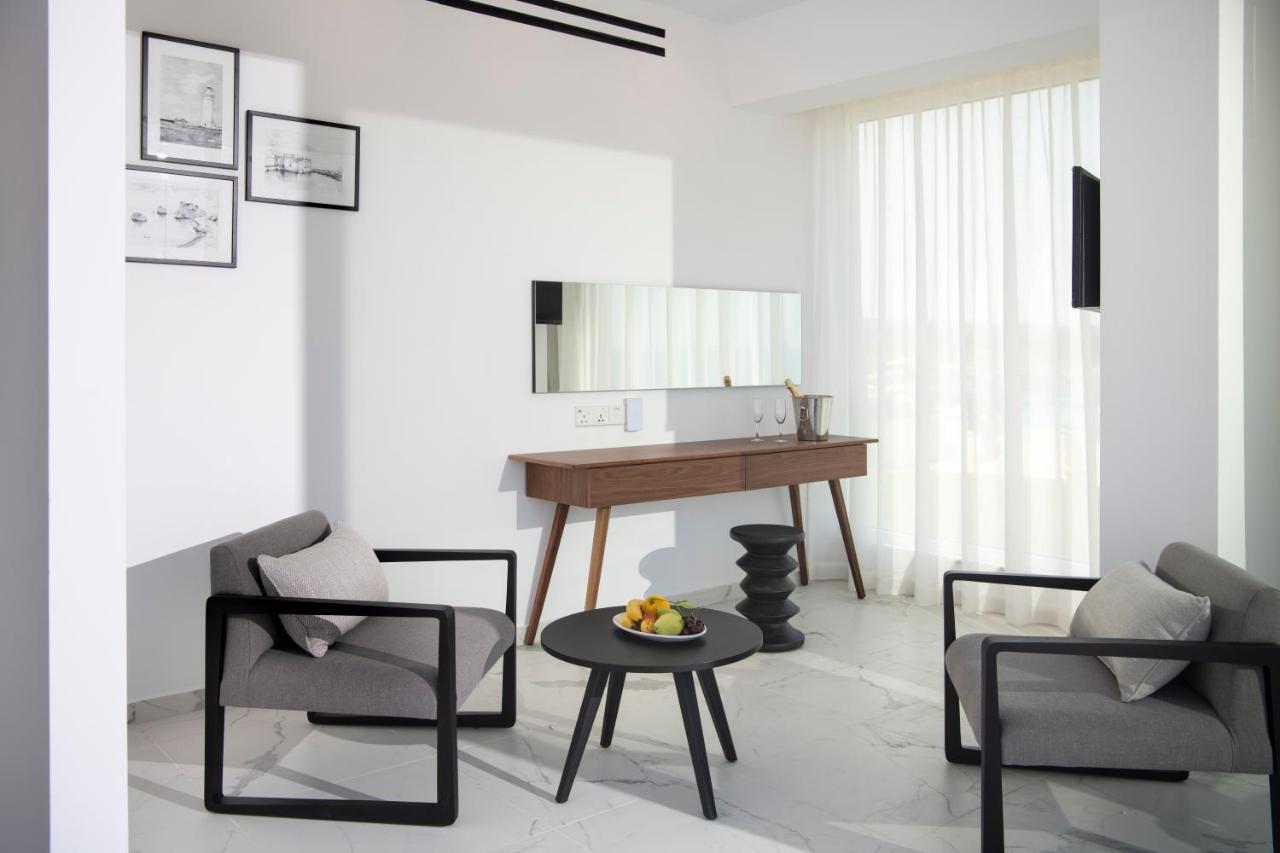 Akti Beach Hotel & Village Resort Klorakas Ngoại thất bức ảnh